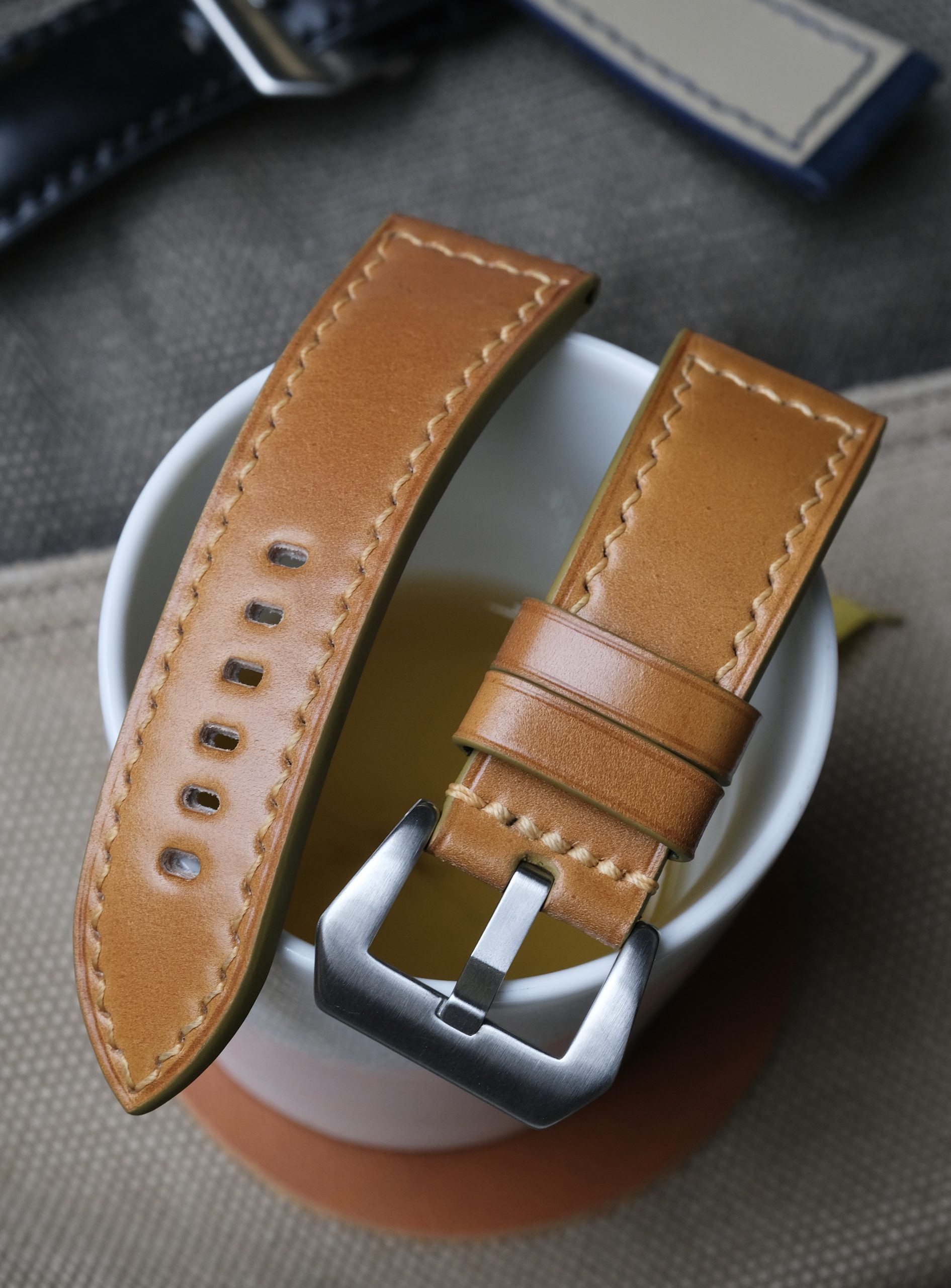 Dây Da Shell Cordovan Cho Panerai (Nâu vàng)2